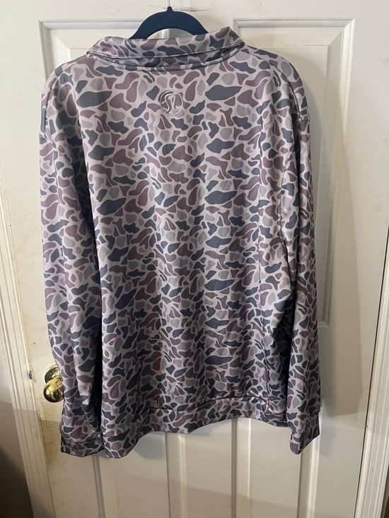 Patterned Half-Zip Pullover in Gray - Picture 2 of 4